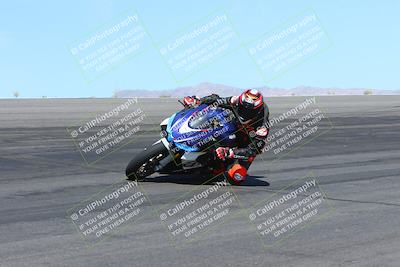 media/May-06-2024-Moto Forza (Mon) [[b33359f27d]]/1-Advanced/Session 2 (Bowl)/